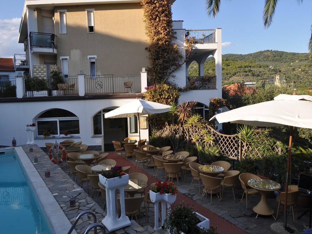 Hotel Bellavista San Bartolomeo Al Mare Esterno foto